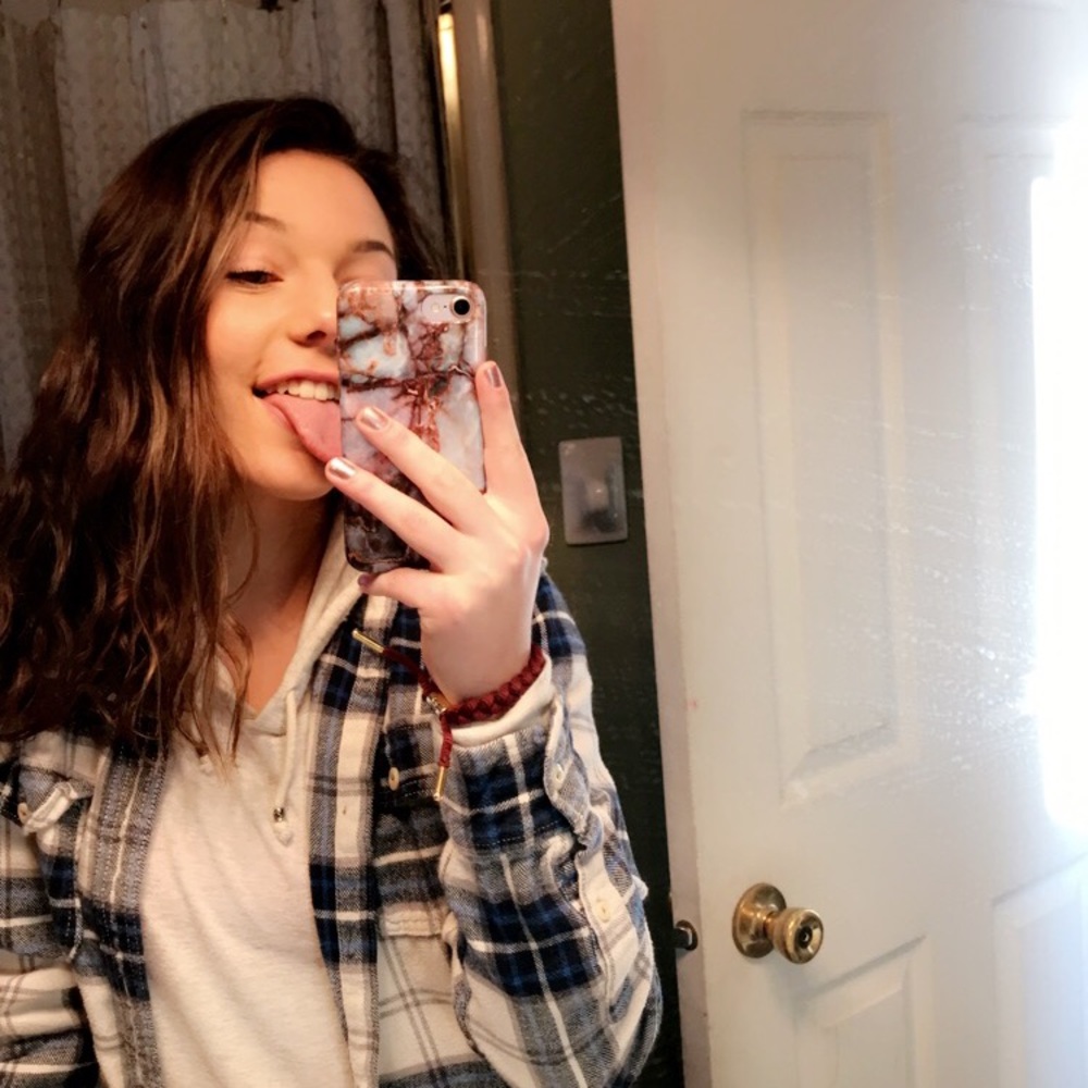 Meet your Posher, Kaitlyn